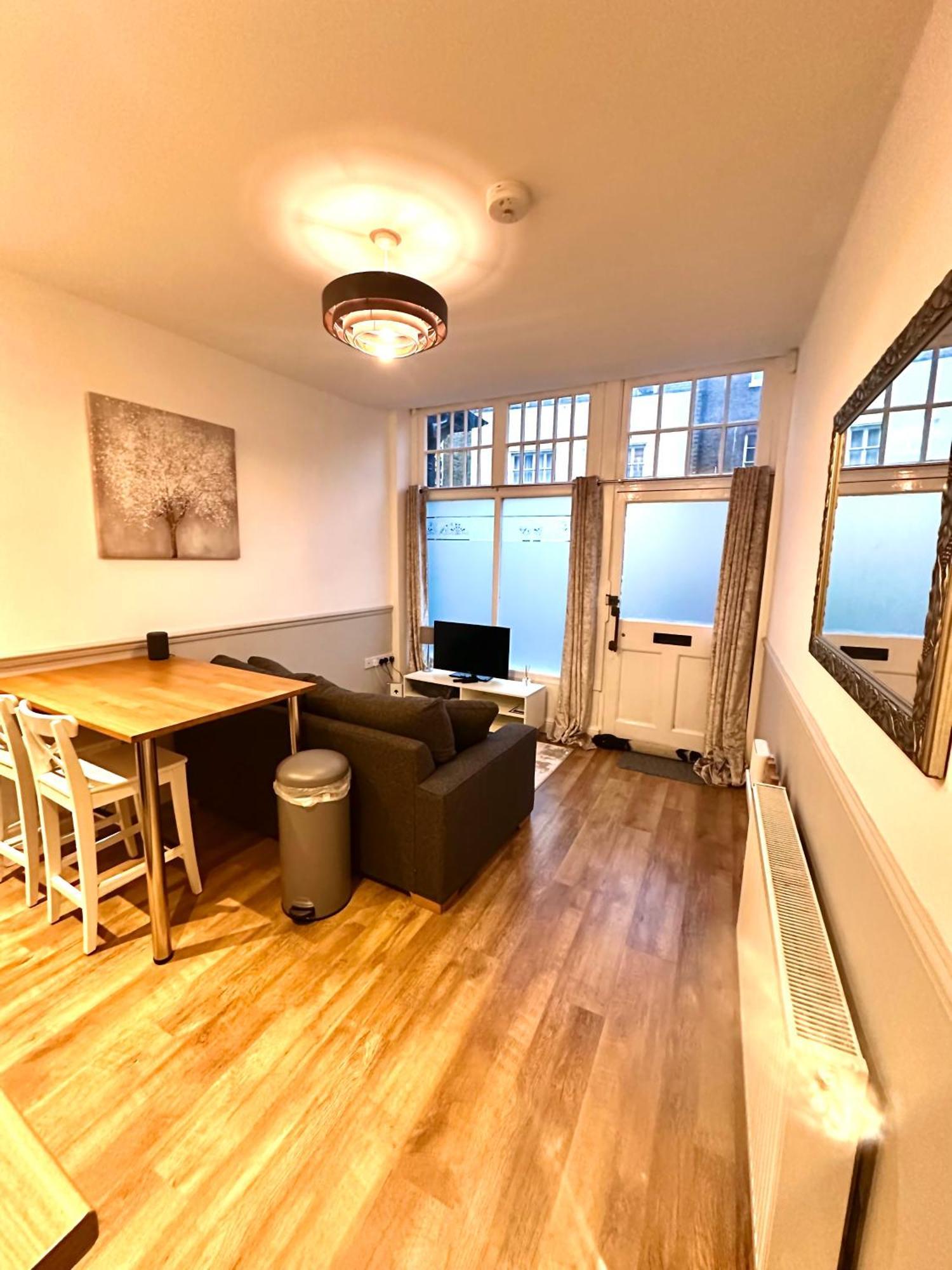 Dorchester Town Centre Entire Apartment المظهر الخارجي الصورة